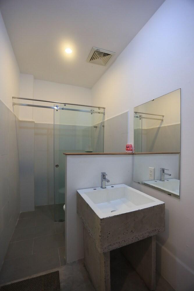 Phu Gia Hotel 193 Nguyen Thai Hoc ホーチミン市 エクステリア 写真