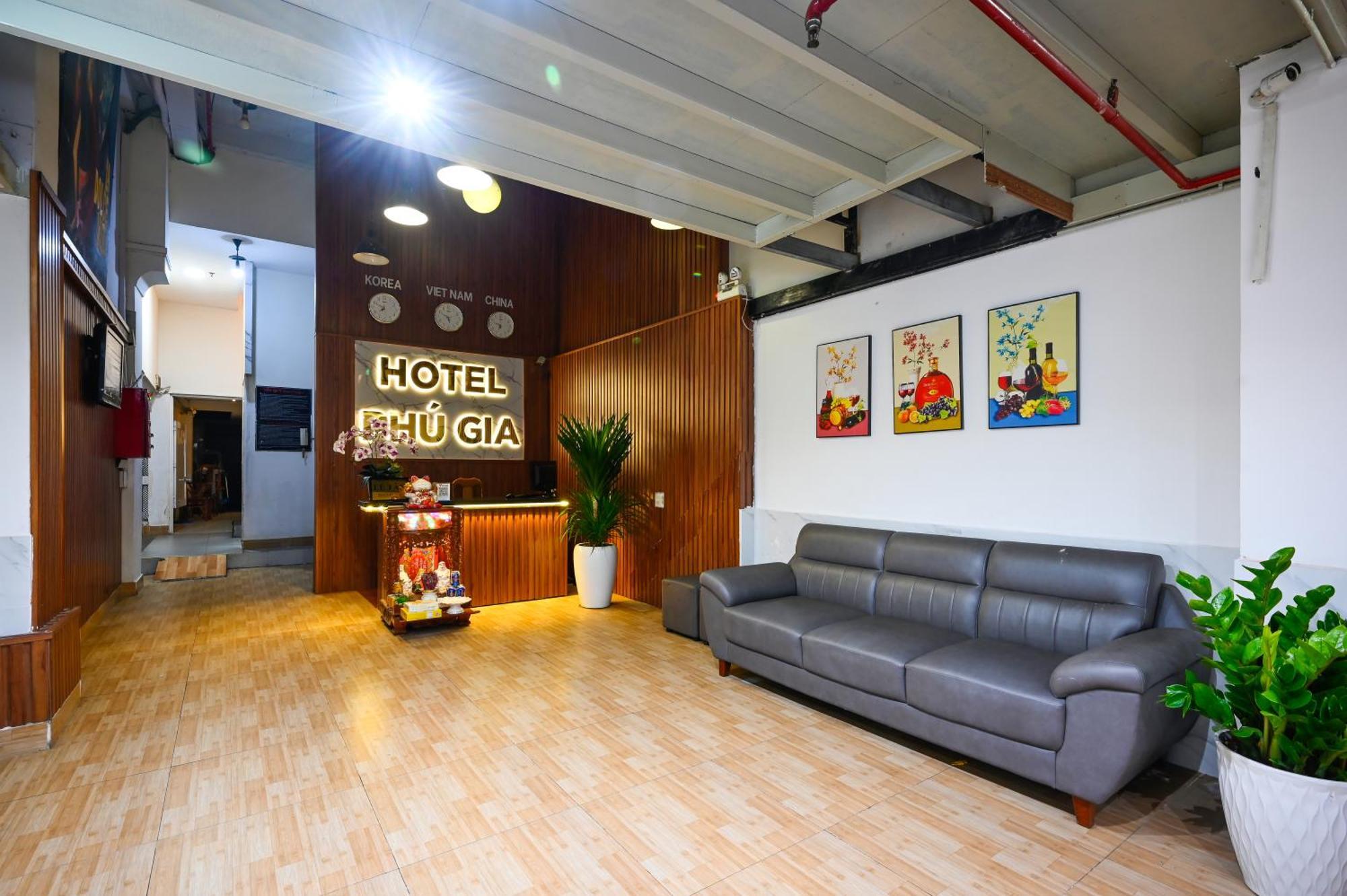Phu Gia Hotel 193 Nguyen Thai Hoc ホーチミン市 エクステリア 写真